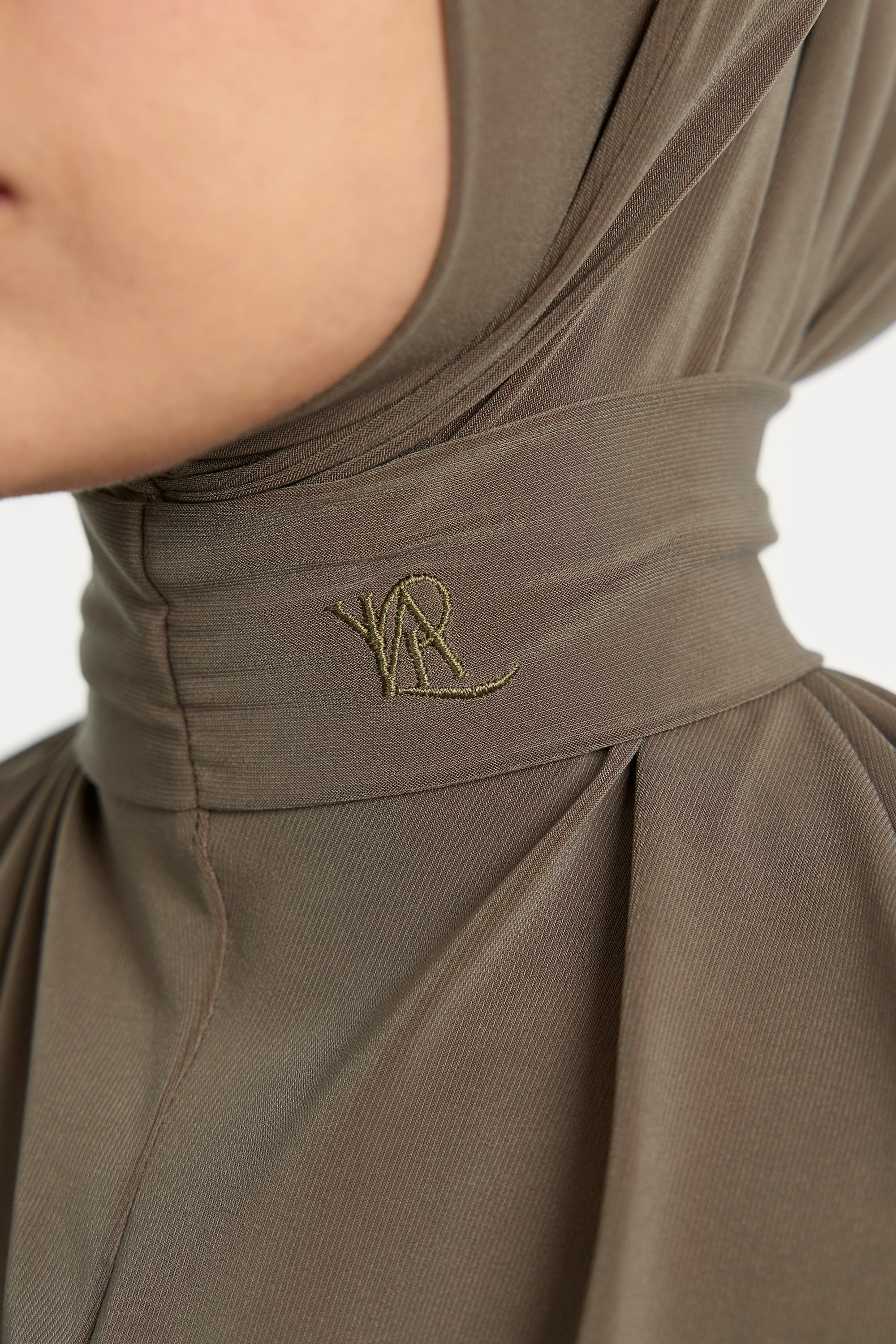 Instant Premium Jersey Scarf | Espresso Taupe