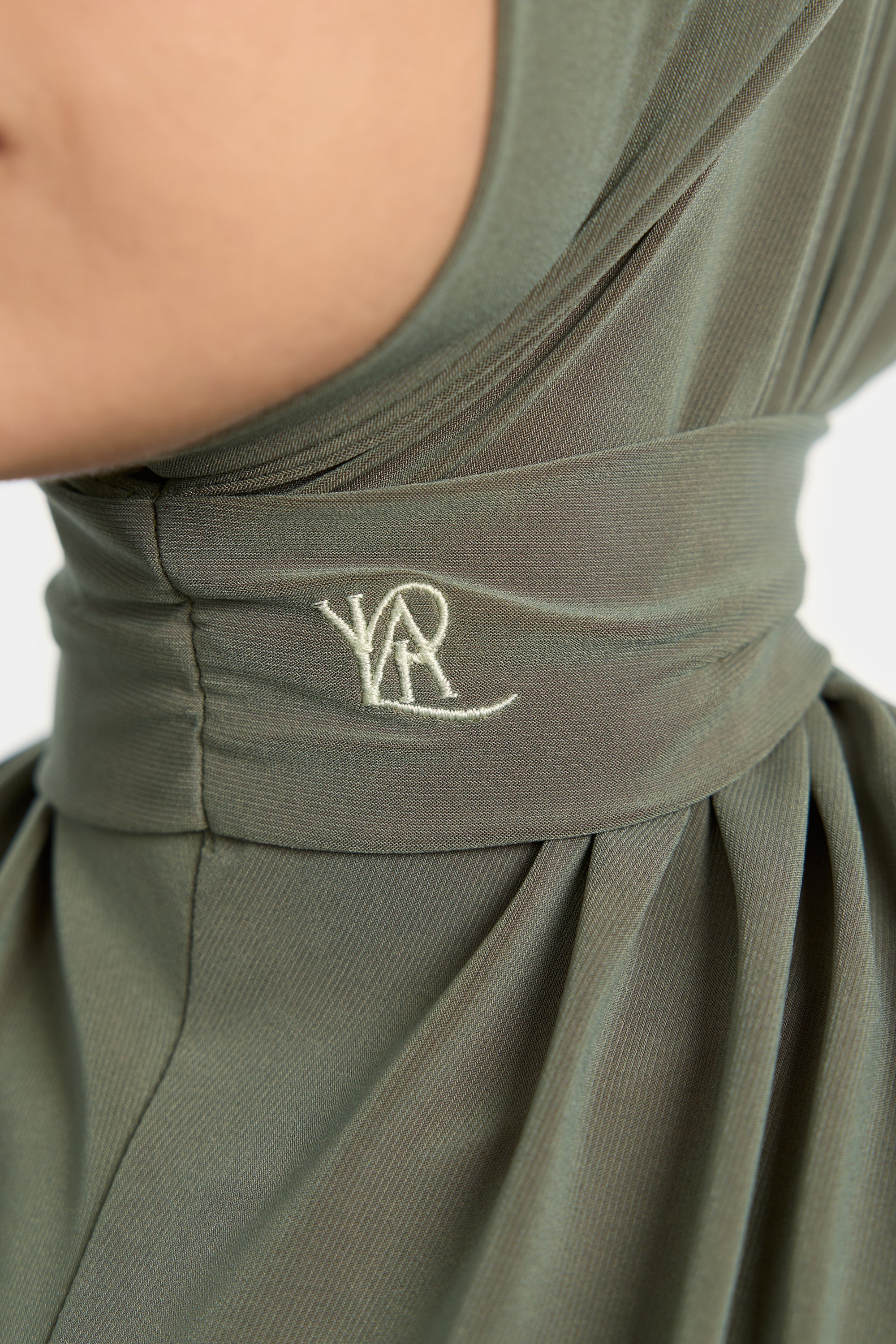 Instant Premium Jersey Scarf | Sage Moss